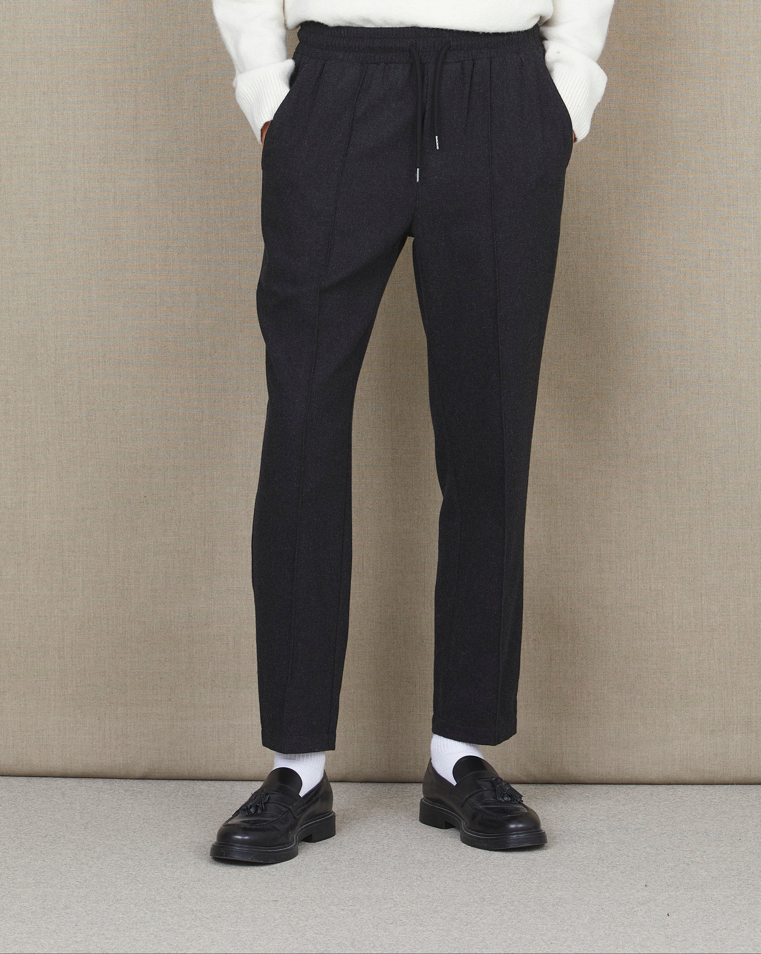 DUCK-FIT-HOSE AUS GRAUER WOLLE