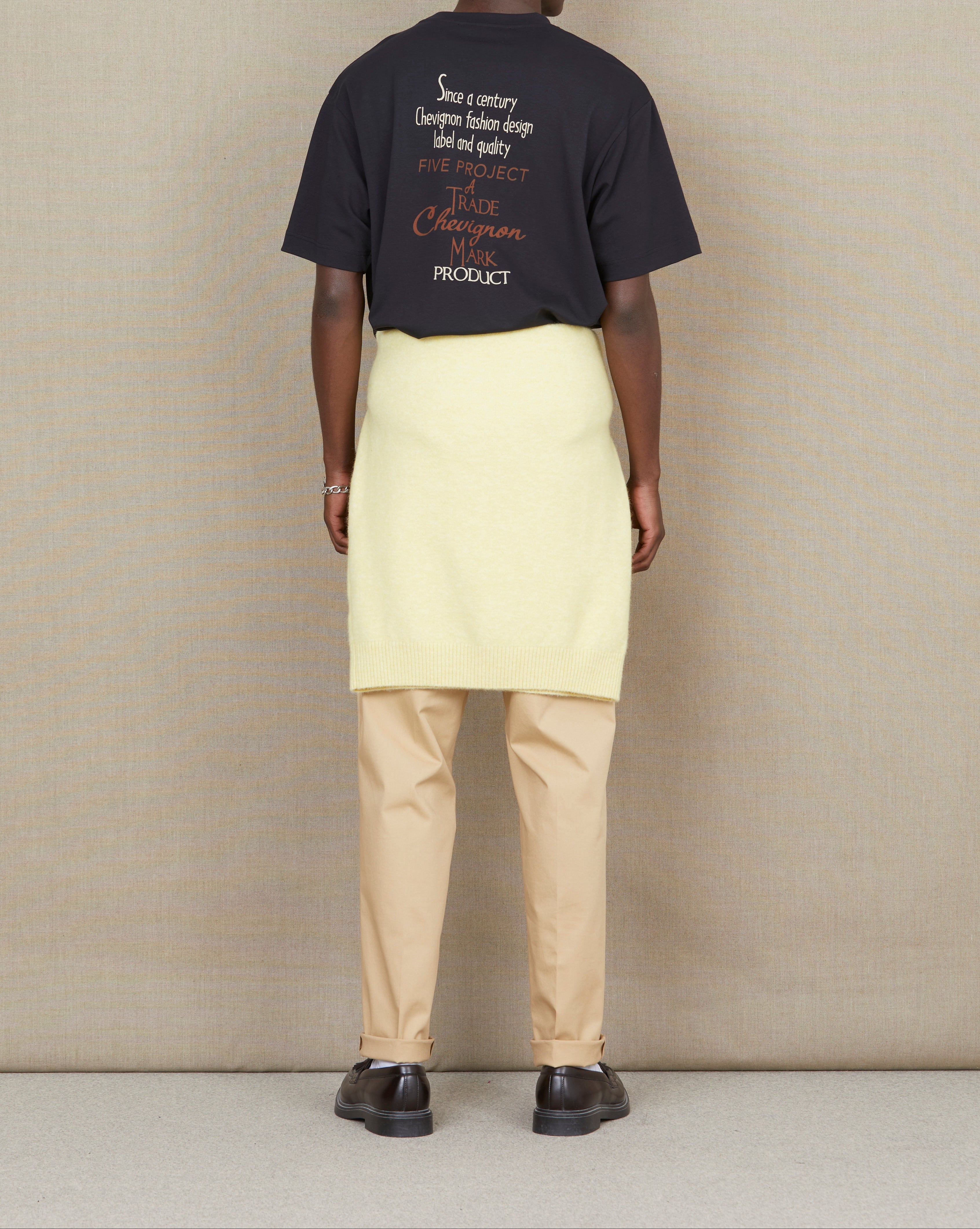 KING CHEVIGNON T-SHIRT SCHWARZES T-STÜCK