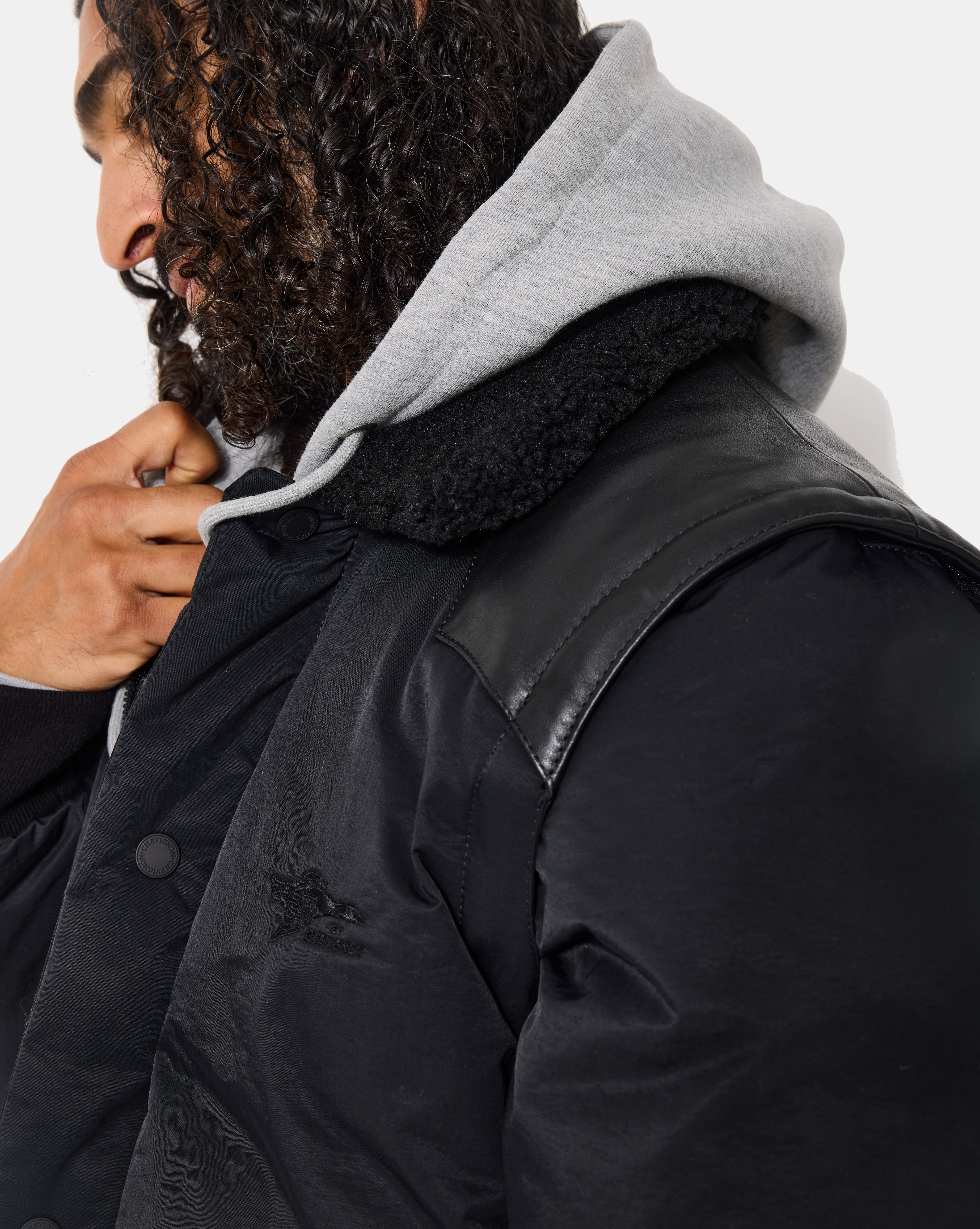 KROSS 4 BLACK DOWN JACKET