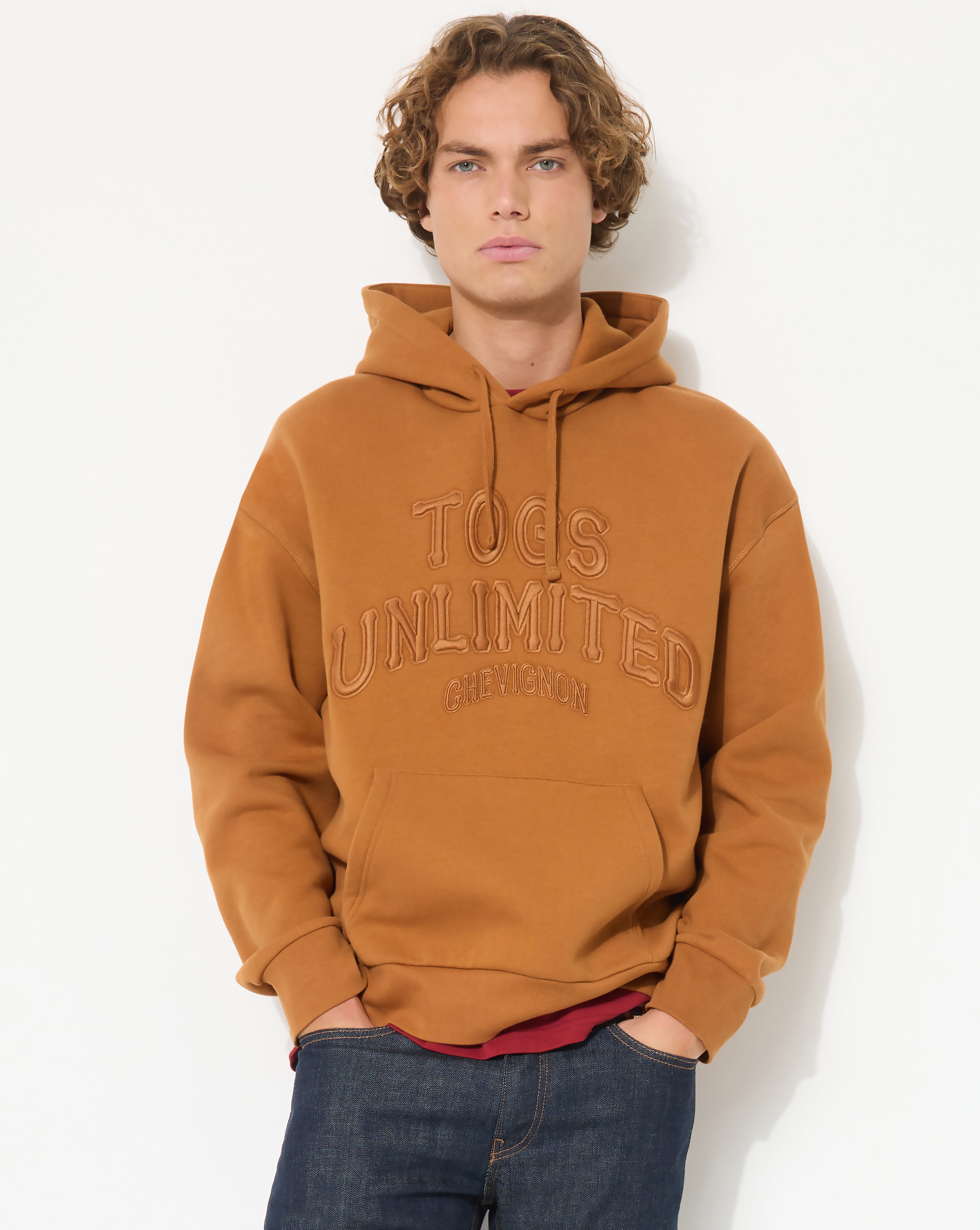 Braune Sweatshirt-Kapuzenpullover