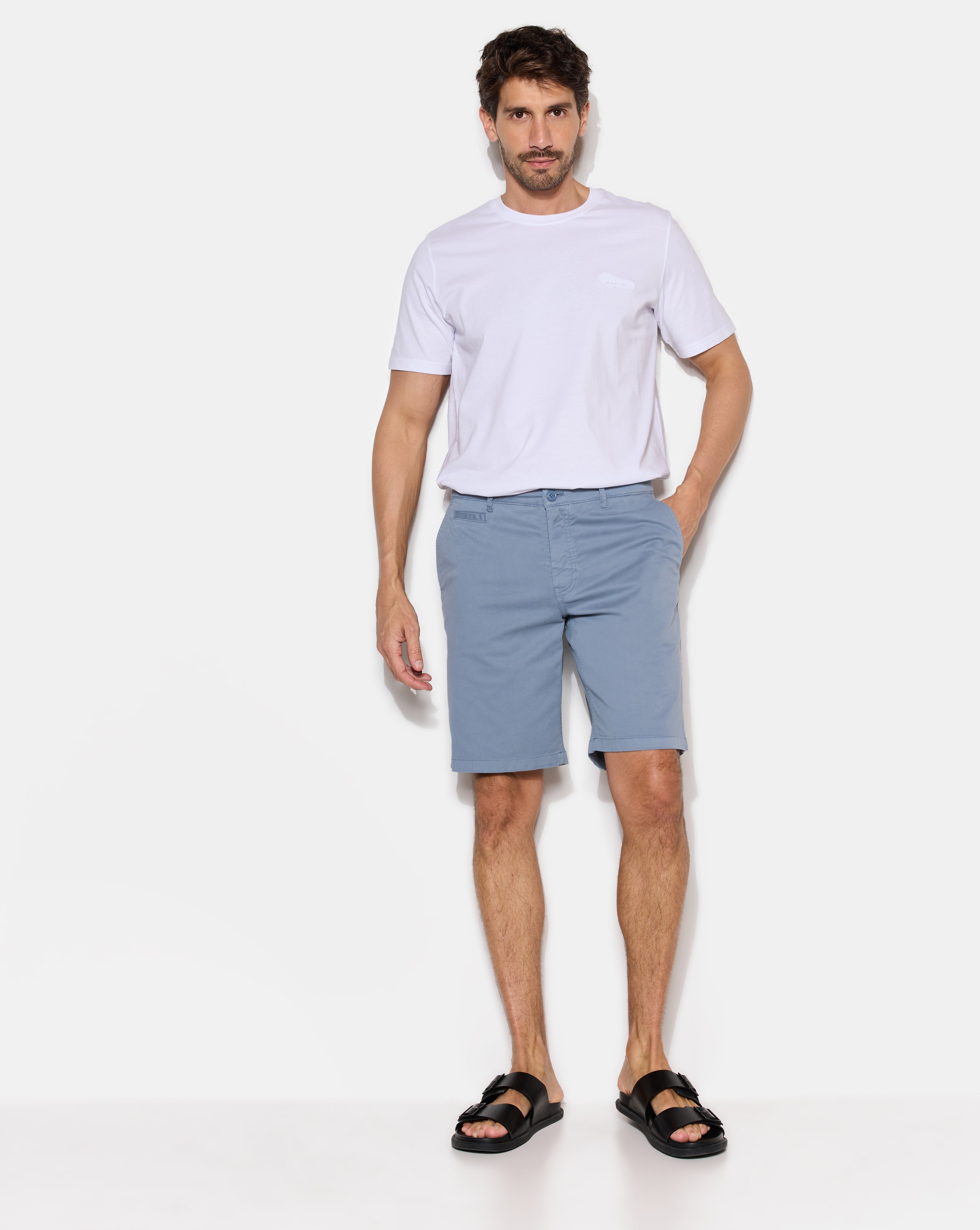 BLUE CHINO SHORTS