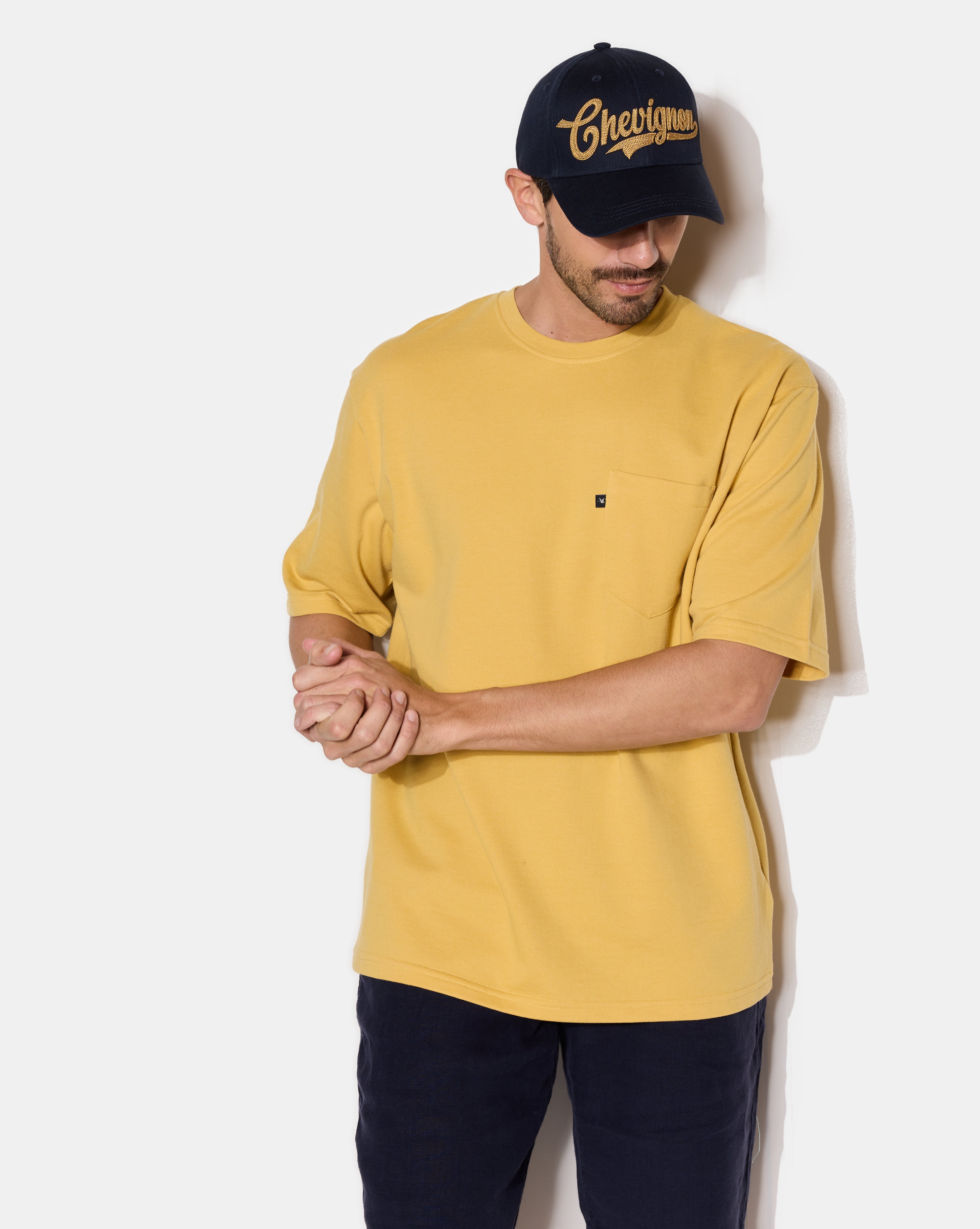 T-SHIRT POCKET TEE OCRE