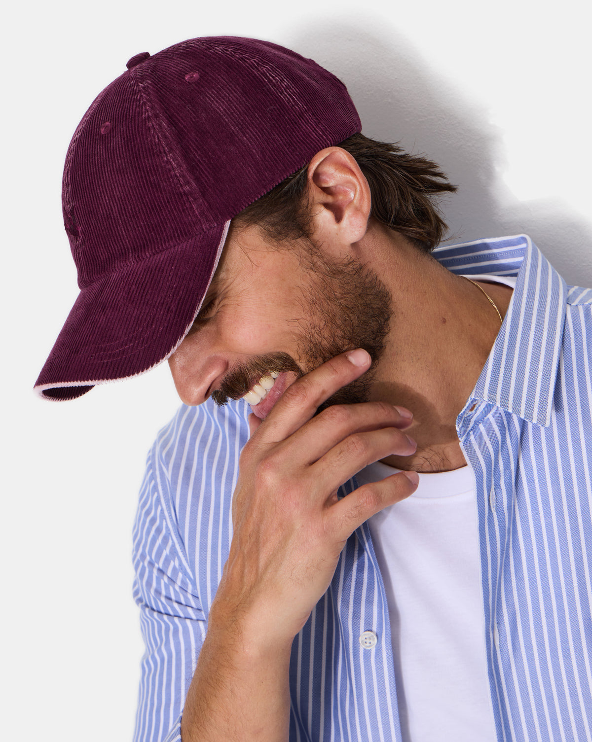 ELVET WASHED BURGUNDY faded velvet cap