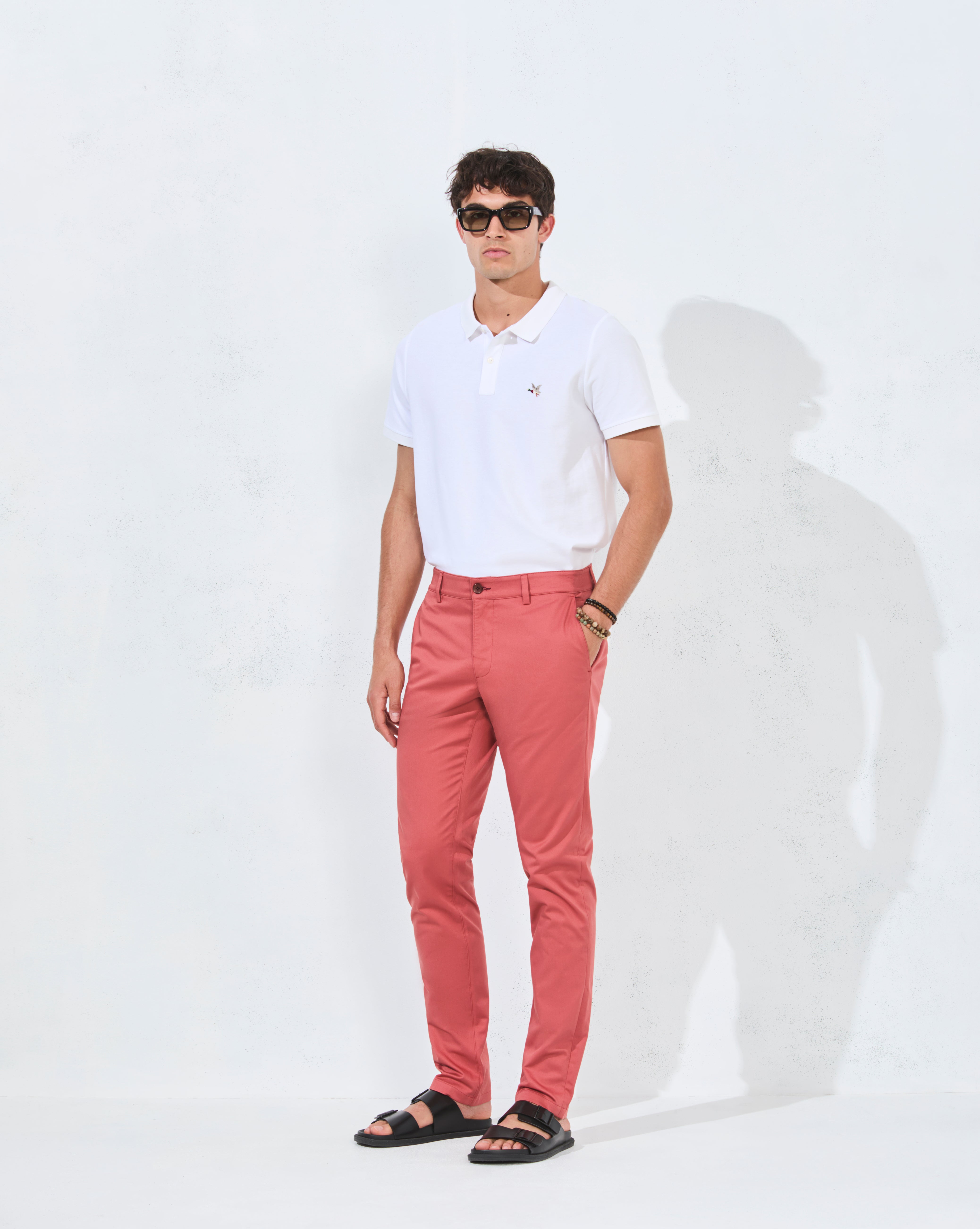 PANTALON CHINO ROUGE